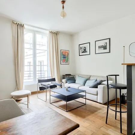 Apartment Charmant T2 Au Coeur Du Marais *